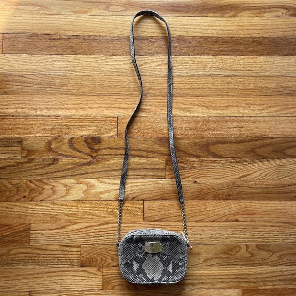 Michael Kors Mini Jet Set Crossbody- Snakeskin Pattern - Picture 1 of 8